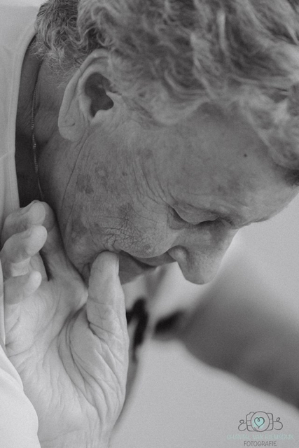 De laatste aanraking.jpg